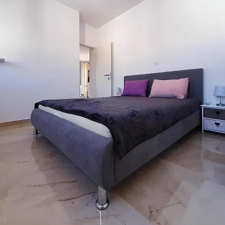 Apartman Modern App + Parking Medulin